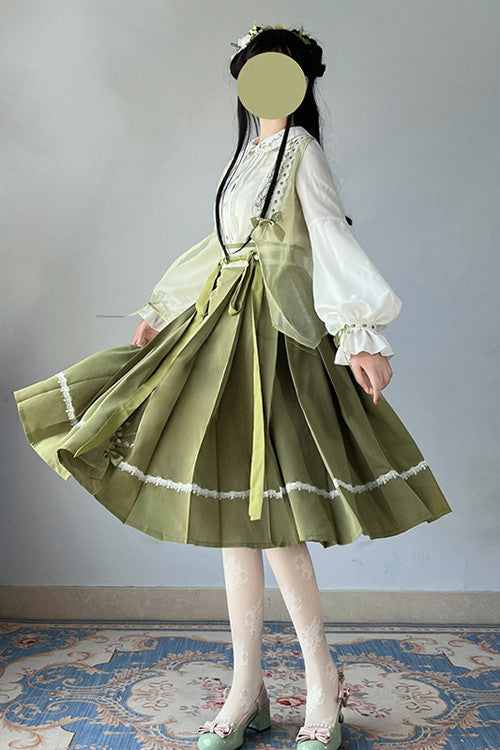 Subtly Elegant Dress with a Refined Vintage Look