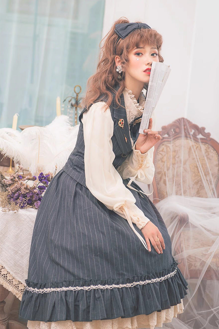 Sophisticated Garment with a Clean Classic Look