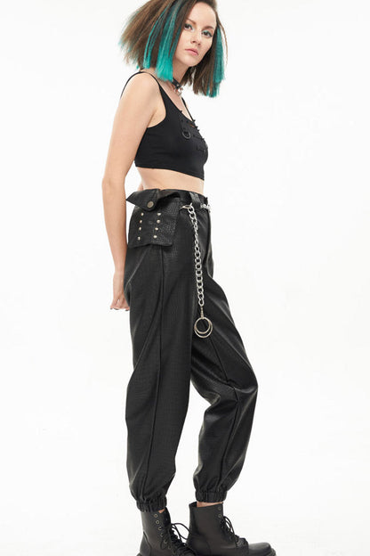Beautifully Finished Pants in a Timeless Design