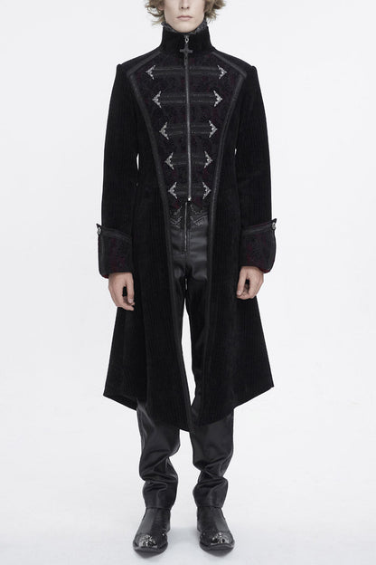 Finely Styled Coat with a Classic Vintage Look