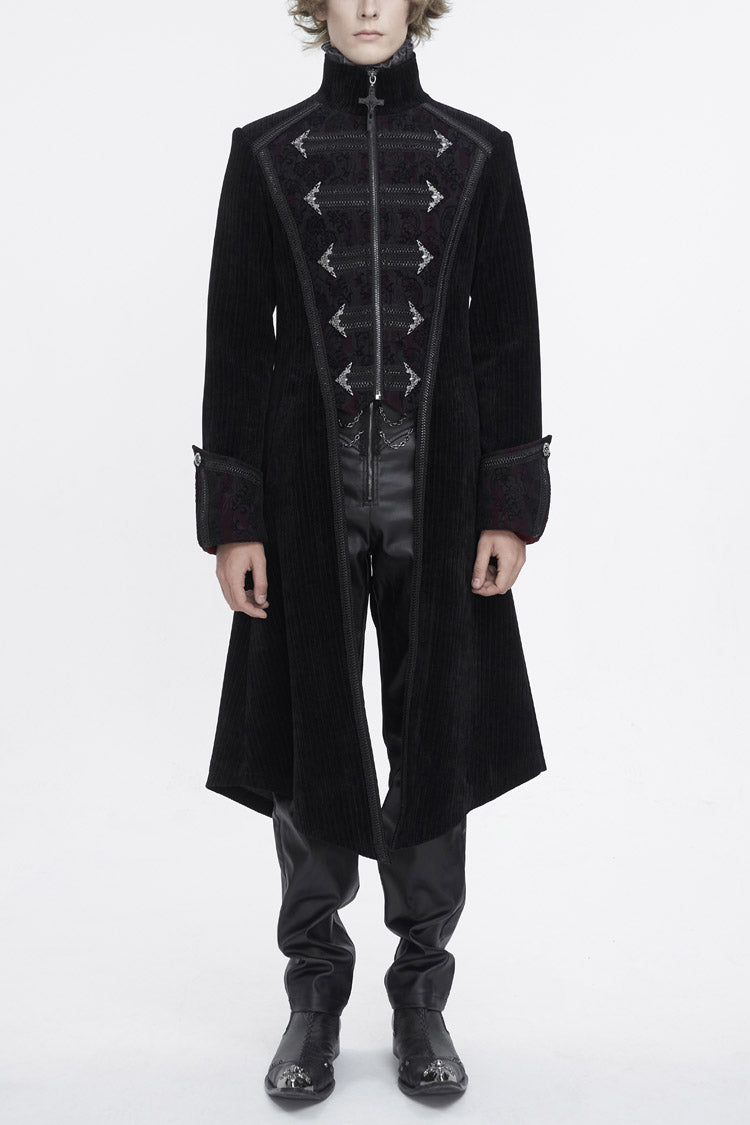 Finely Styled Coat with a Classic Vintage Look