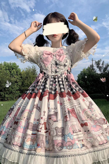 Subtly Elegant Dress with a Refined Vintage Look