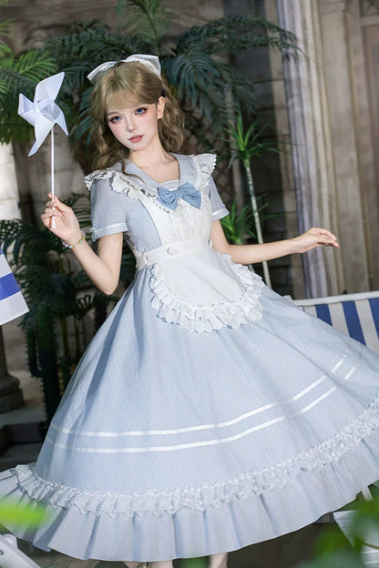 Beautifully Crafted Dress in a Classic Style