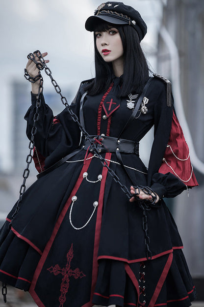 Classic Vintage Dress with a Flattering Fit