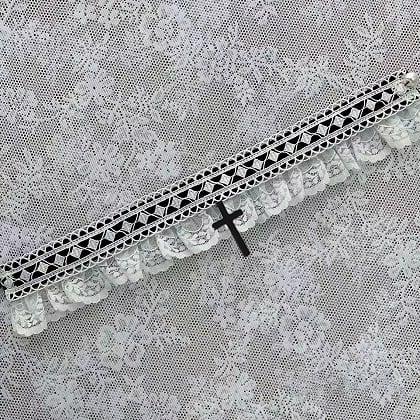 [order Deadline: May 15] Black X White Lace Ruffle Maid Dress Full Set + Cross Choker