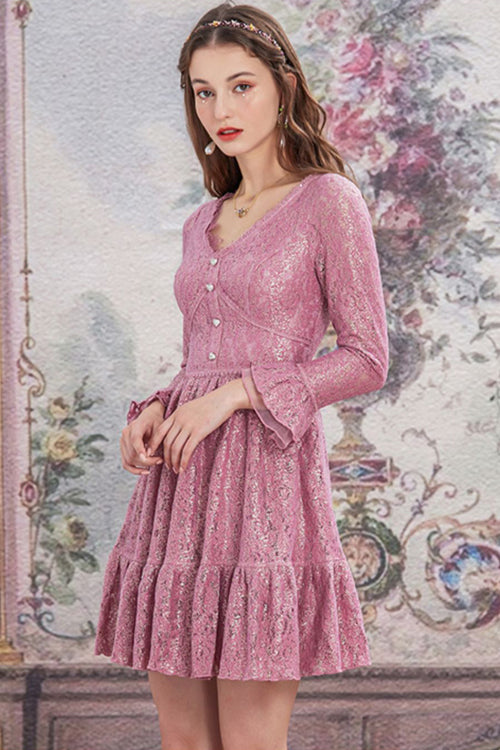 Beautifully Finished Dress in a Timeless Design
