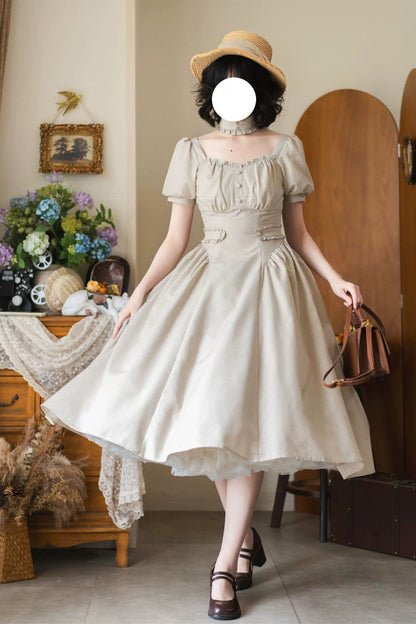 Sophisticated Dress with a Clean Classic Look