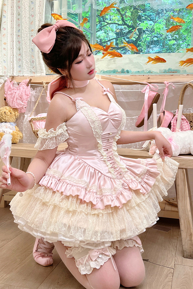 Finely Styled Dress with a Classic Vintage Look