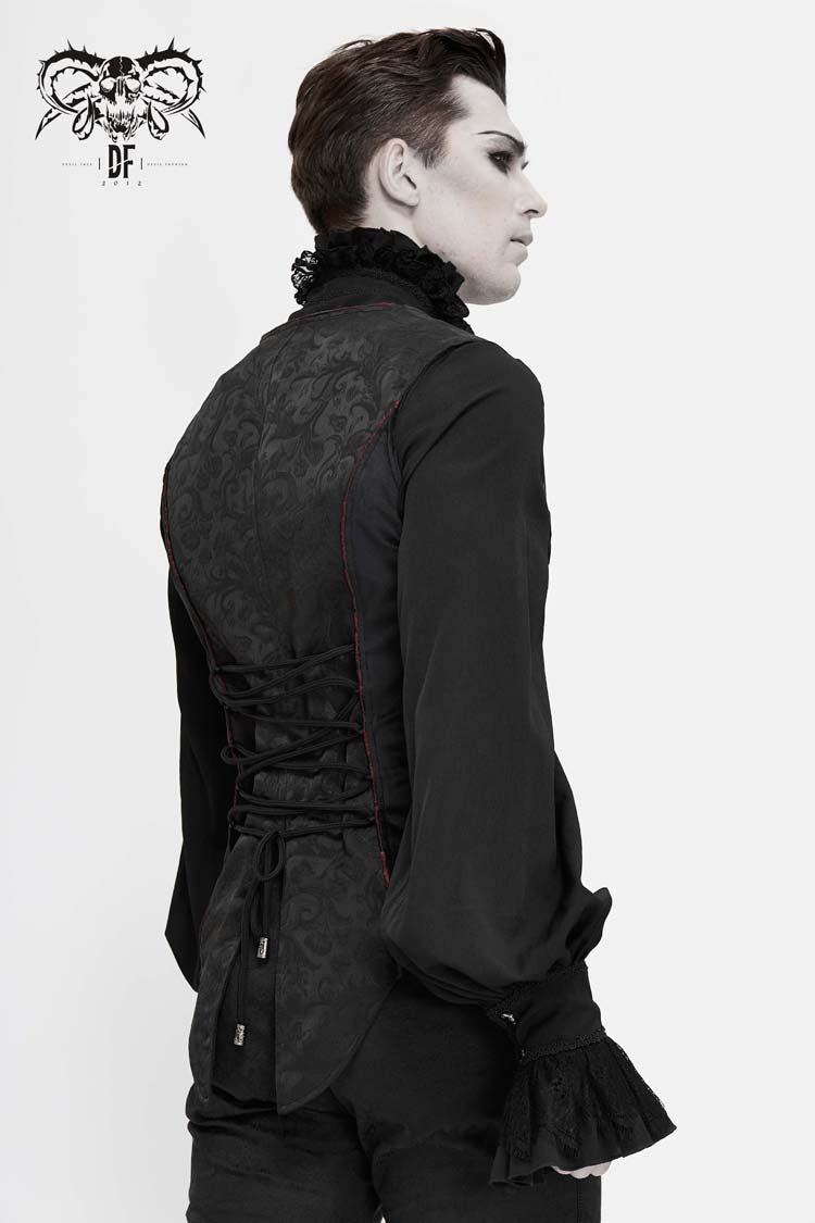 Finely Styled Coat with a Classic Vintage Look