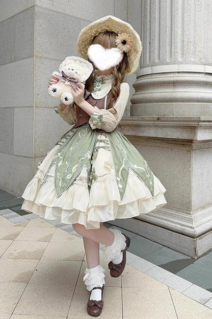 Classic Vintage Dress with a Flattering Fit