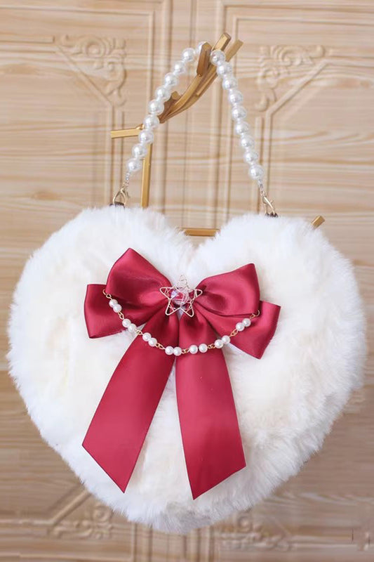 Beautifully Finished Bag in a Timeless Design