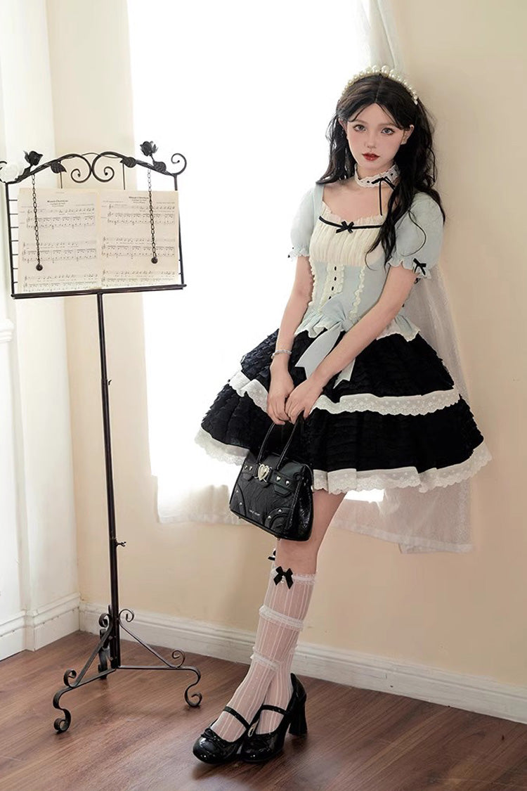 Subtly Elegant Dress with a Refined Vintage Look