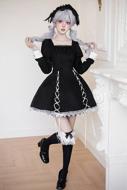 Classic Designed Dress in a Timeless Cut