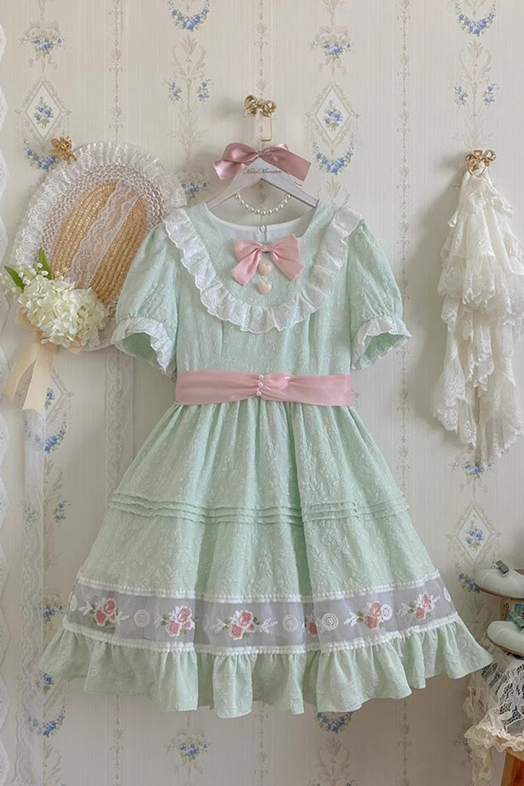 Subtly Elegant Dress with a Refined Vintage Look