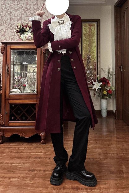 Effortlessly Elegant Coat with a Timeless Design