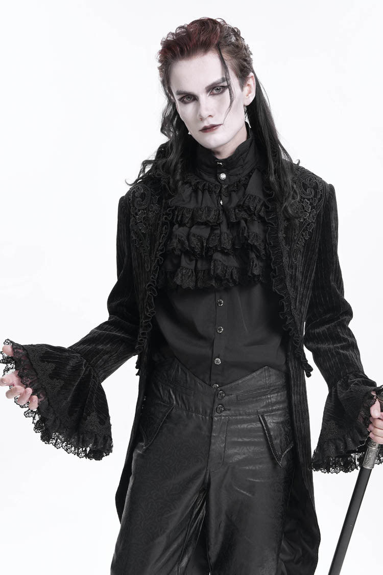 Beautifully Crafted Jacket in a Classic Style