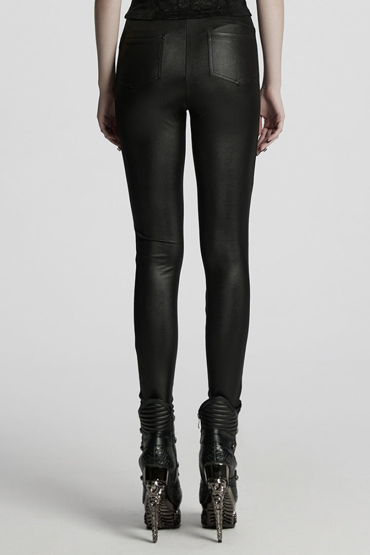 Finely Styled Garment with a Classic Vintage Look