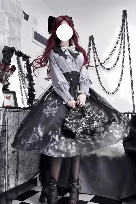 Finely Styled Garment with a Classic Vintage Look