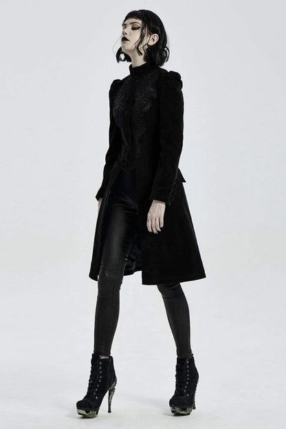 Subtly Elegant Coat with a Refined Vintage Look