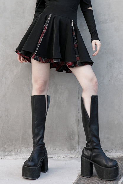 Effortlessly Elegant Garment with a Timeless Design