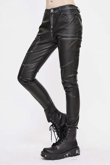 Effortlessly Elegant Pants with a Timeless Design