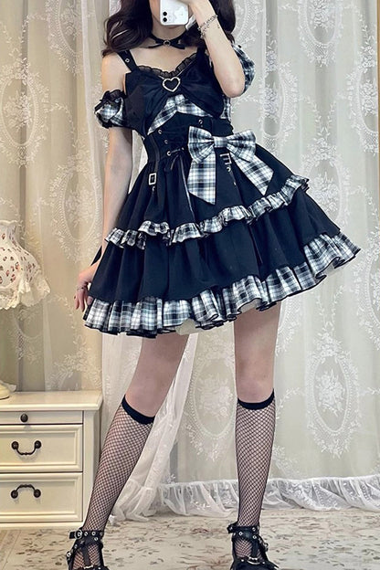 Subtly Elegant Dress with a Refined Vintage Look