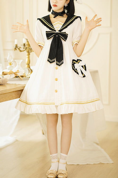 Subtly Elegant Dress with a Refined Vintage Look