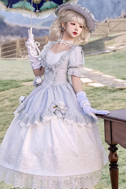 Beautifully Crafted Dress in a Classic Style