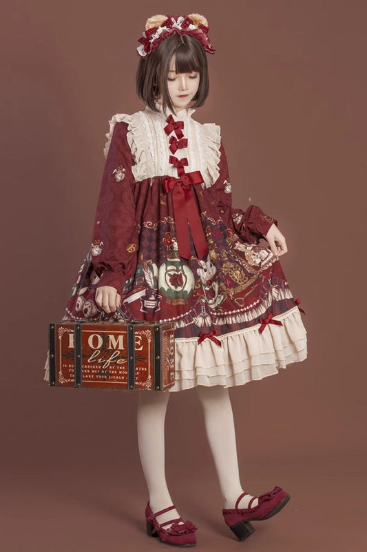 Finely Styled Dress with a Classic Vintage Look