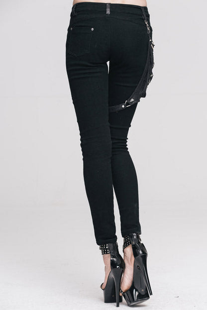 Classic Designed Pants in a Timeless Cut