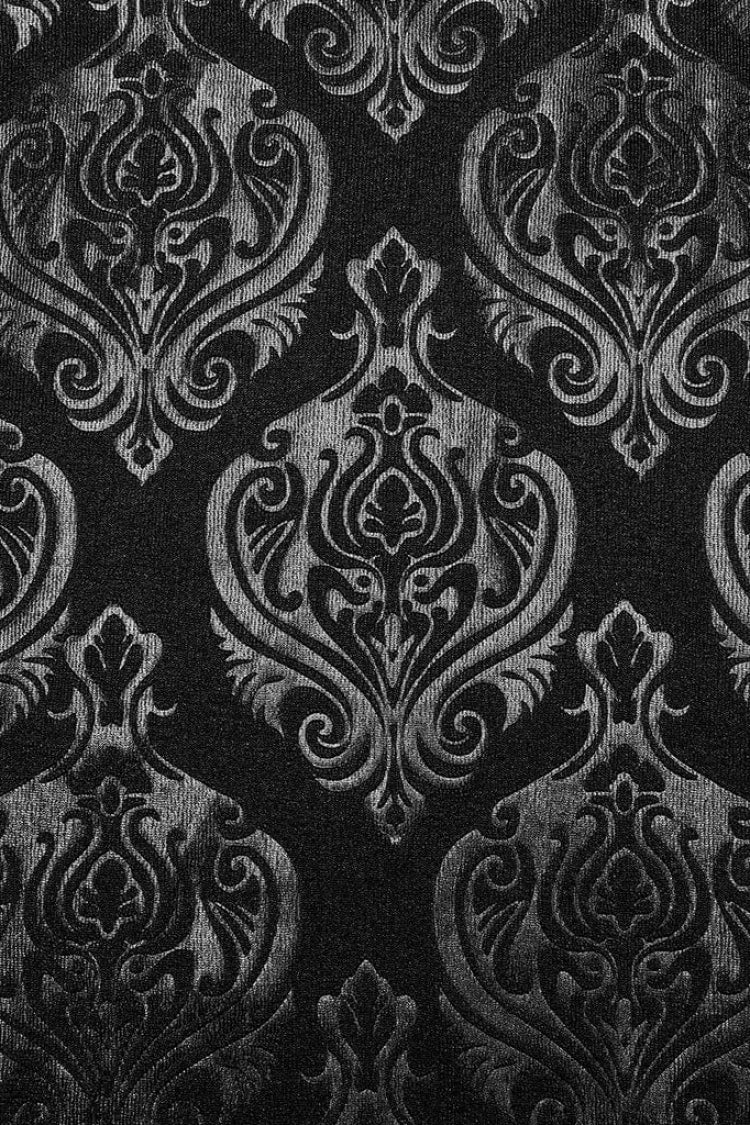 Beautifully Finished T-Shirt in a Timeless Design