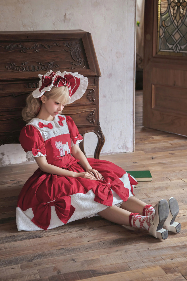 Classic Vintage Dress with a Flattering Fit