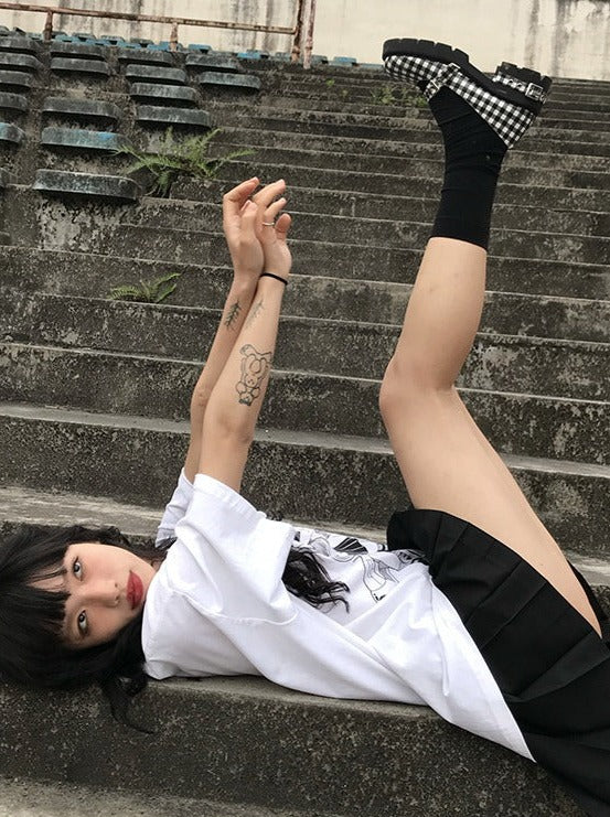 Merry Monochrome Belt Check Heels