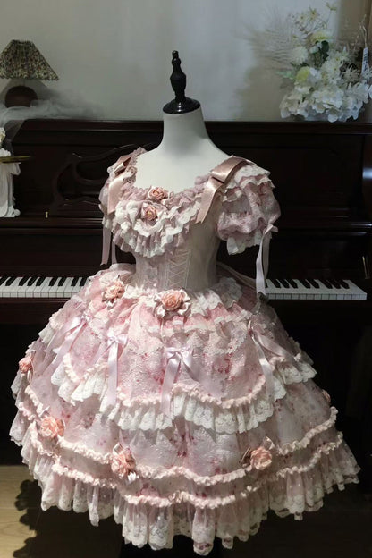 Vintage Style Dress with a Modern Fit