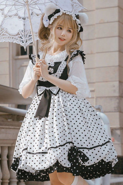 Casually Elegant Dress with a Refined Edge
