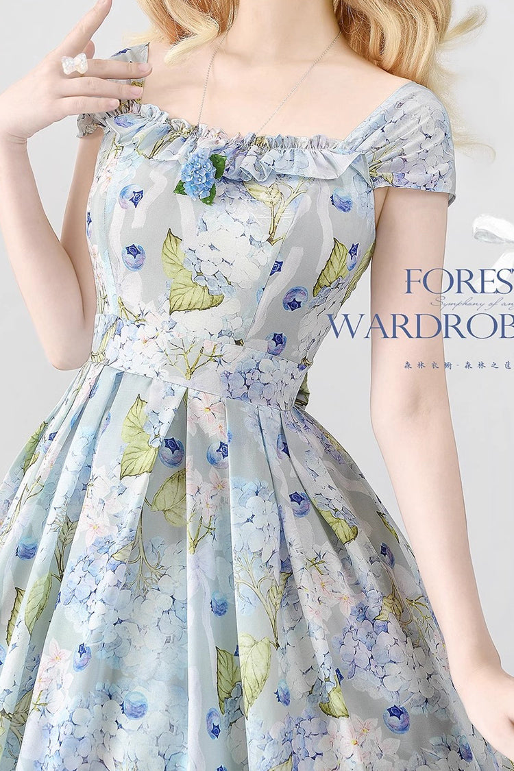 Classic Designed Dress in a Timeless Cut