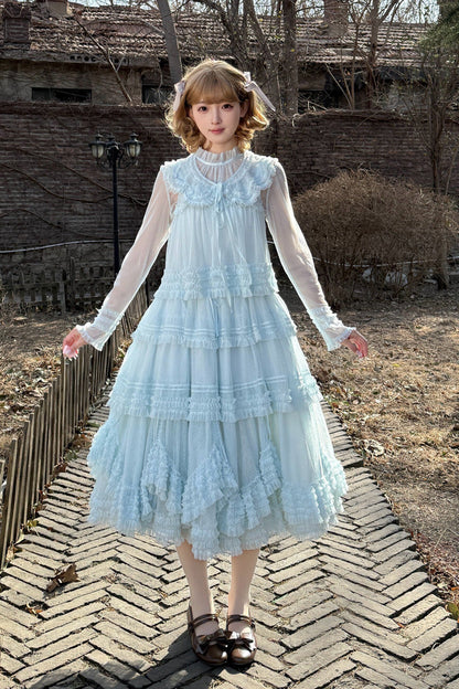 Thoughtfully Designed Dress in a Timeless Style
