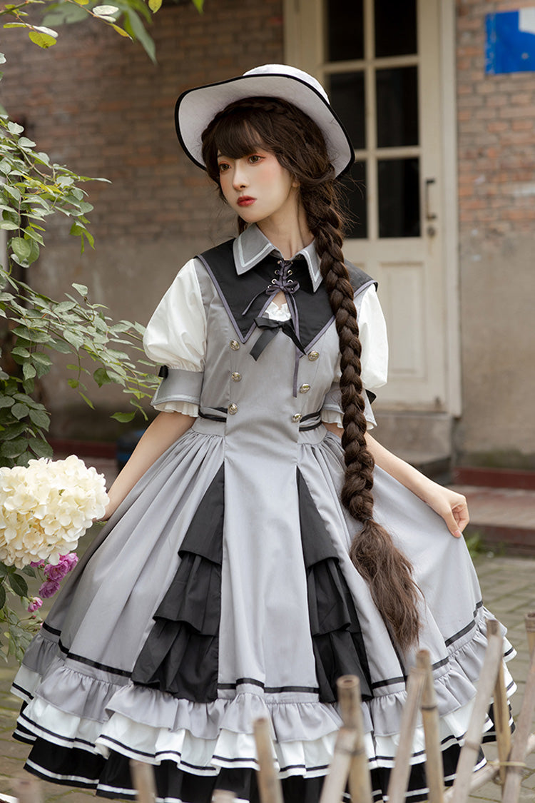 Subtly Elegant Dress with a Refined Vintage Look