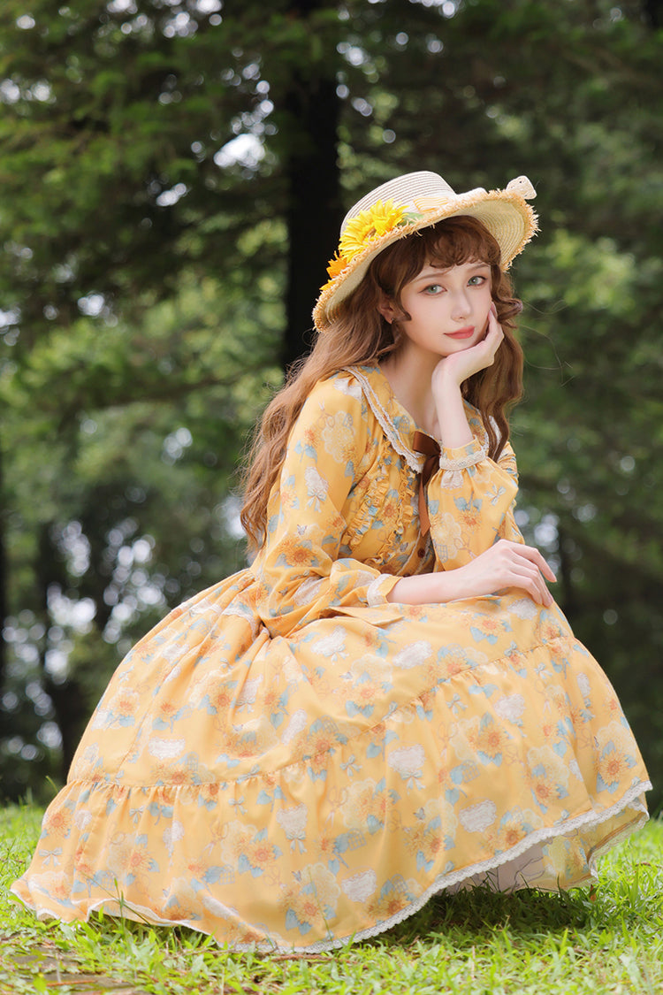Finely Styled Dress with a Classic Vintage Look