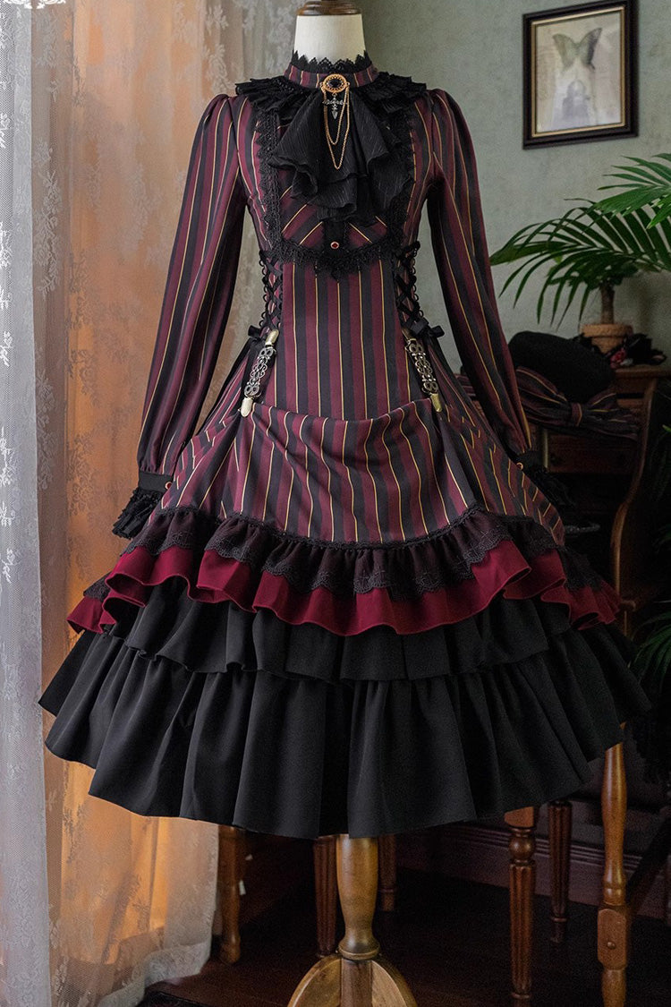 Subtly Elegant Dress with a Refined Vintage Look