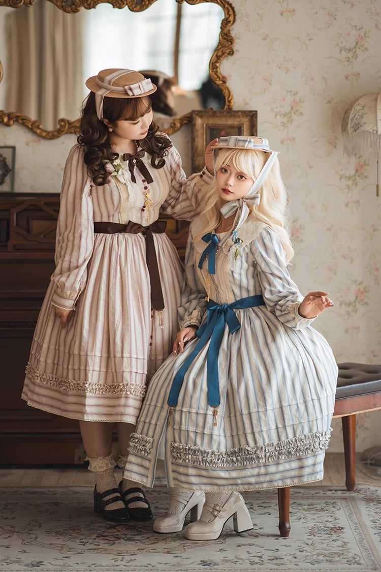 Subtly Elegant Dress with a Refined Vintage Look