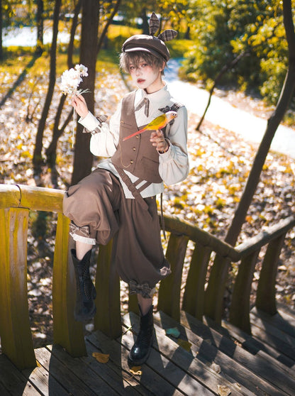 Sweet Cool Vest + Brown Shirt + Balloon Pants
