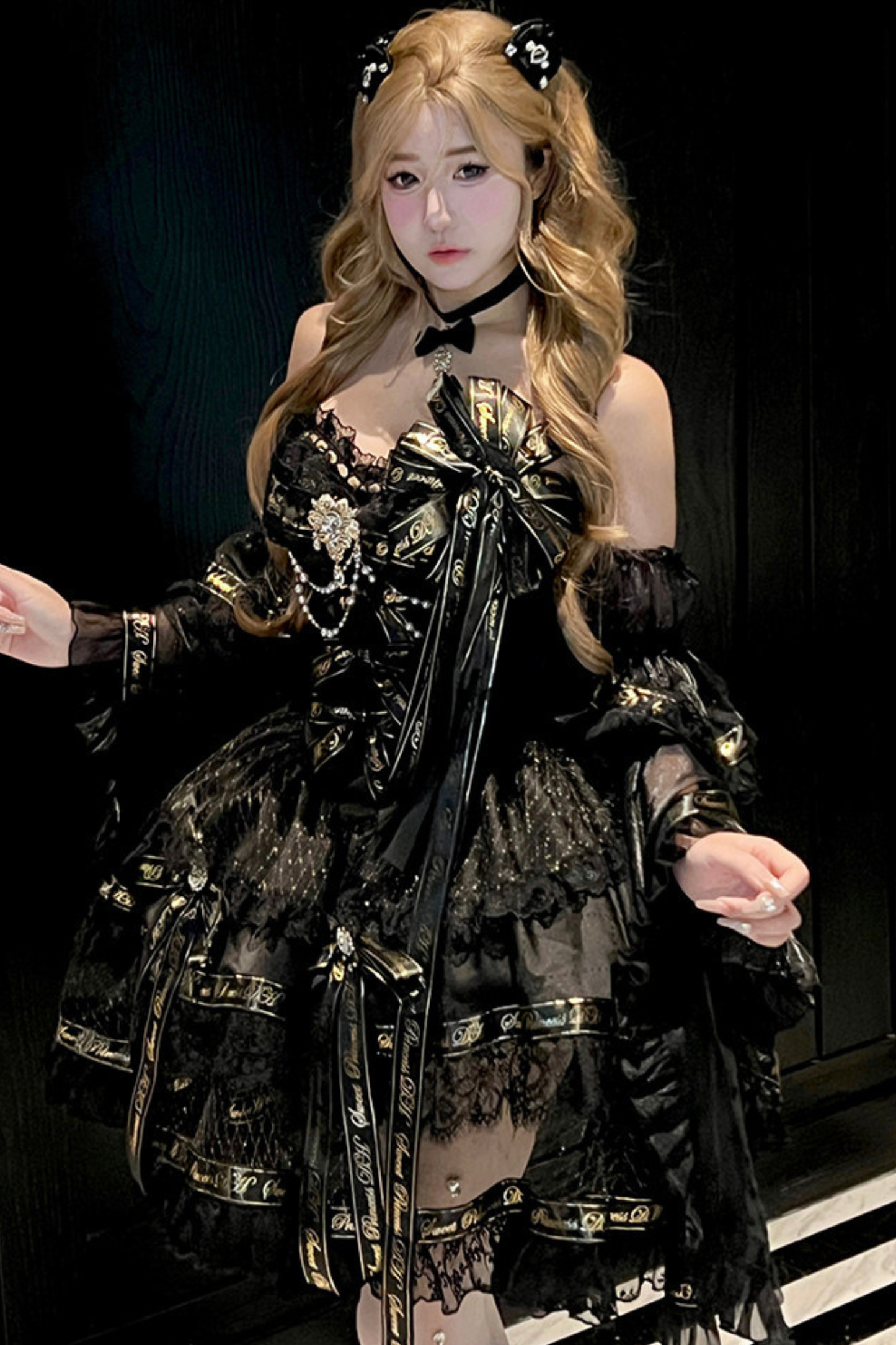 Golden Gothic Dress + Choker + Sleeve + Badge