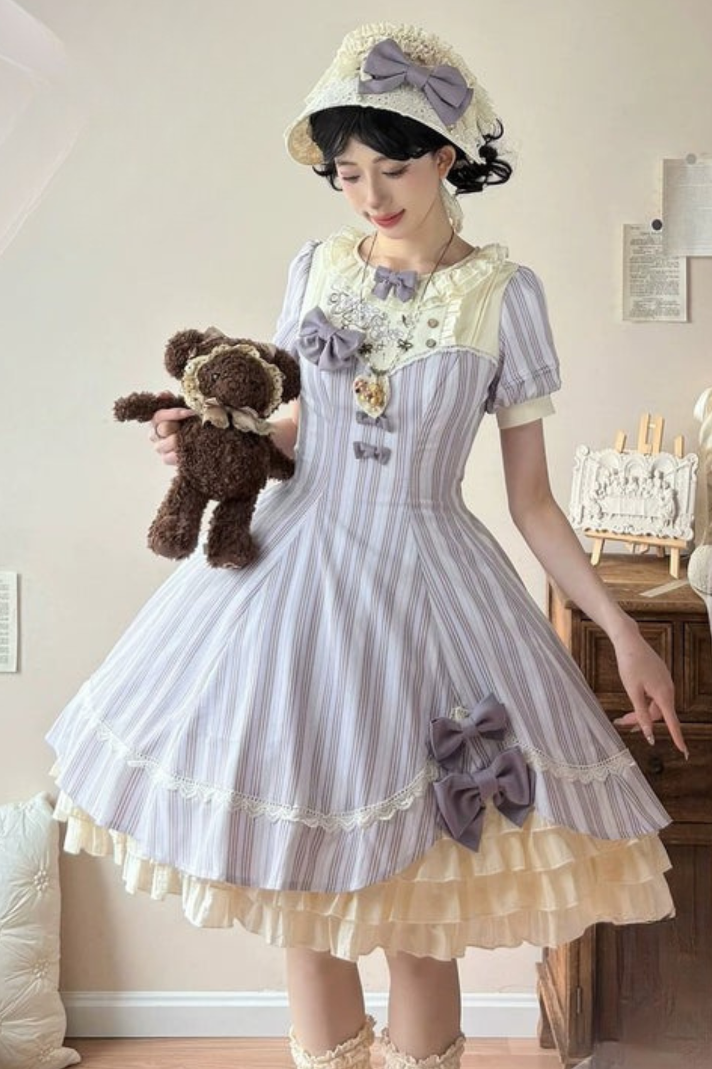 [pre-order] Striped Lolita Dress + Ribbon Clip