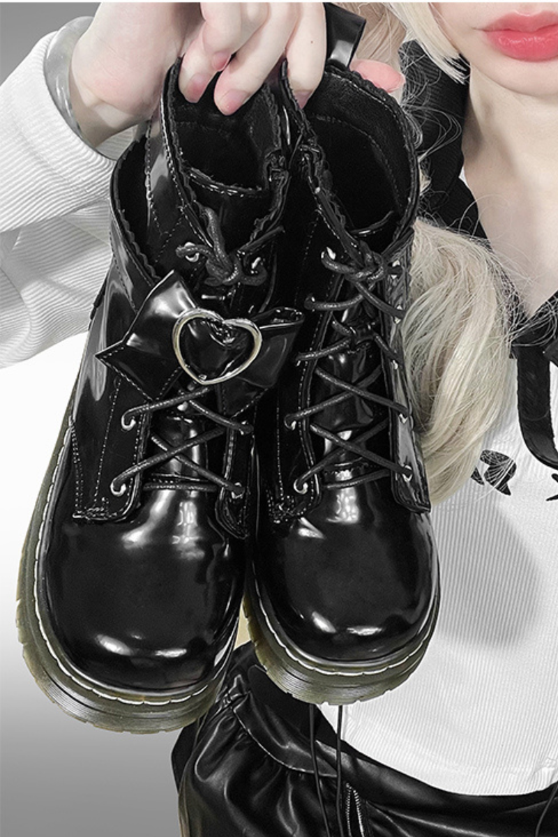 Heart Ring Mode Boots