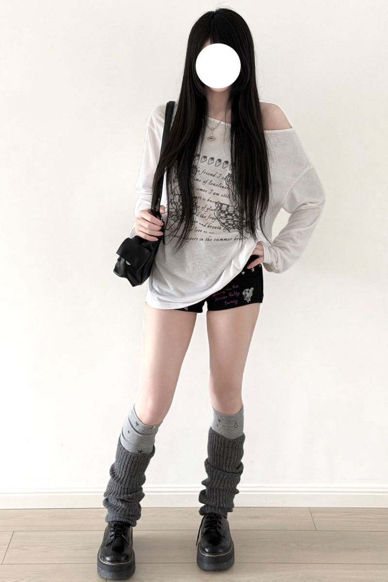 One Shoulder Top + Innerwear + Loose Pants