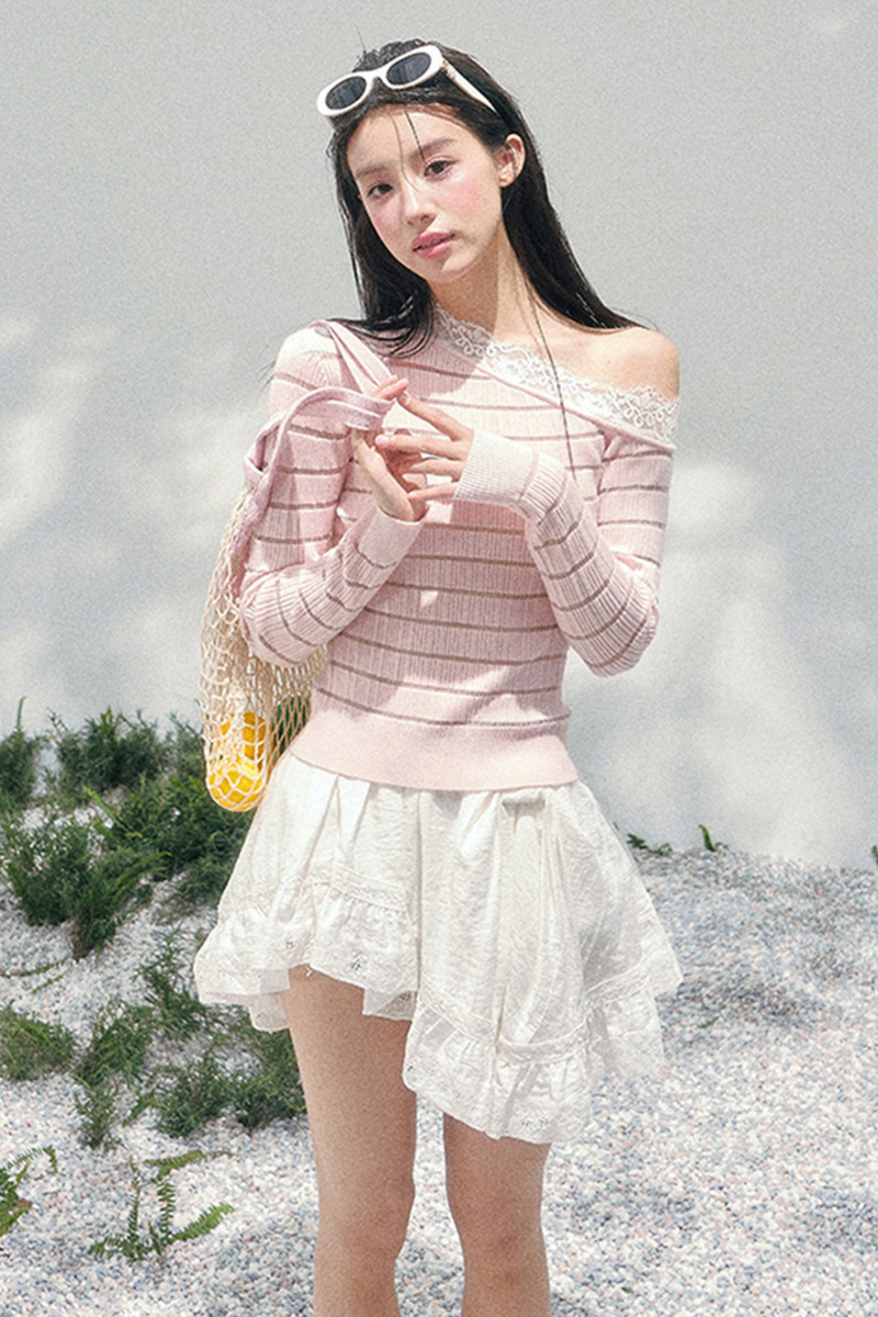 One Shoulder Glance Lace Striped Top