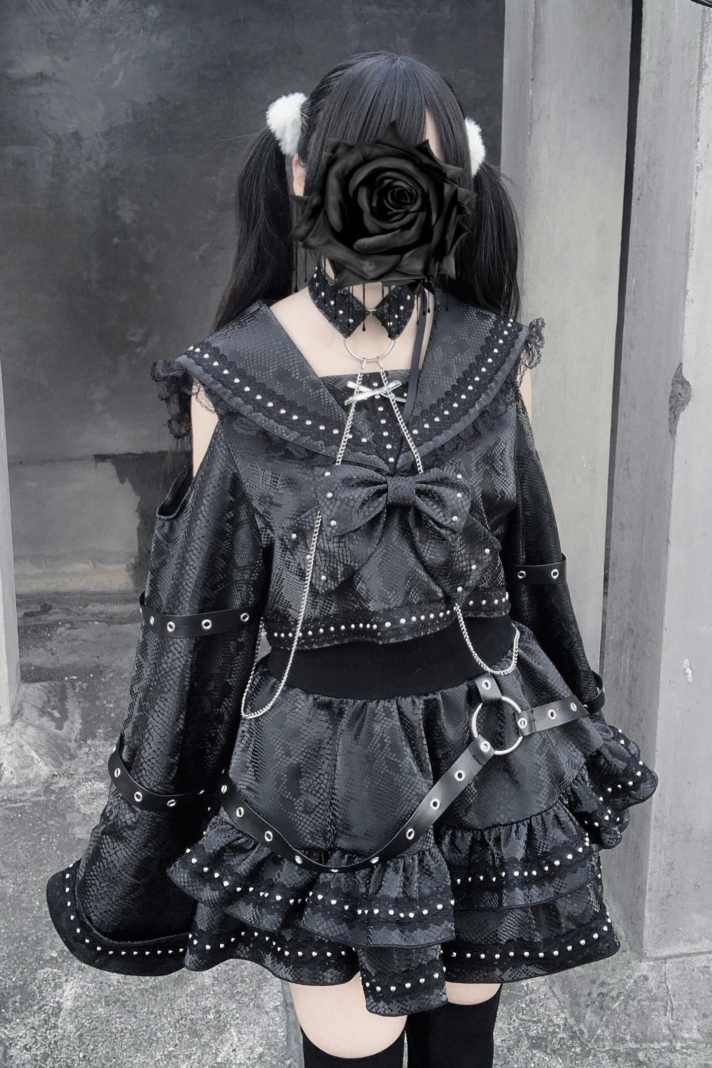 Dark Lace Outfit Top + Skirt