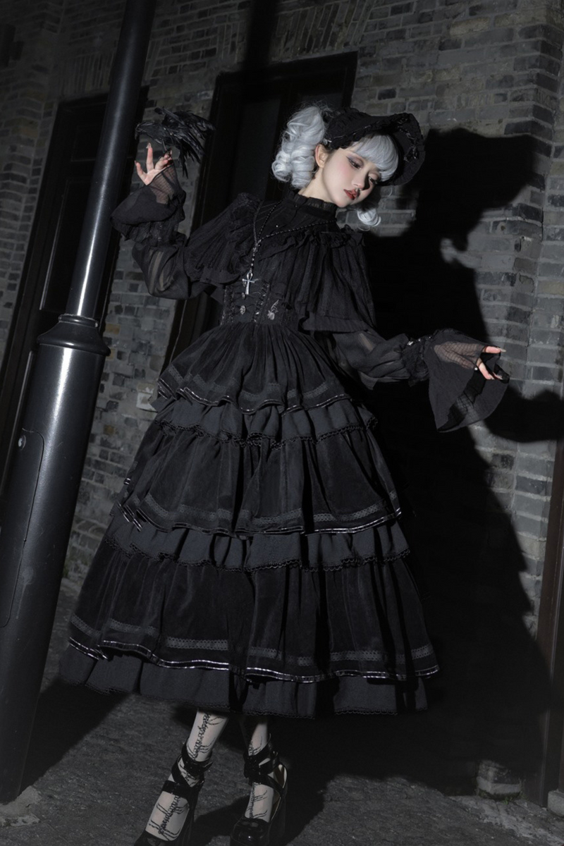 [pre-order] Lolita Shirt + Fishbone Corset Skirt