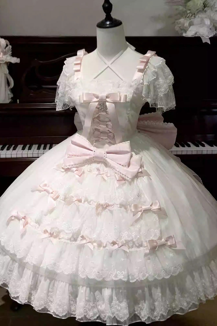 Subtly Elegant Dress with a Refined Vintage Look